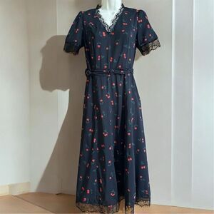 Elegant Black Floral Lace Dress